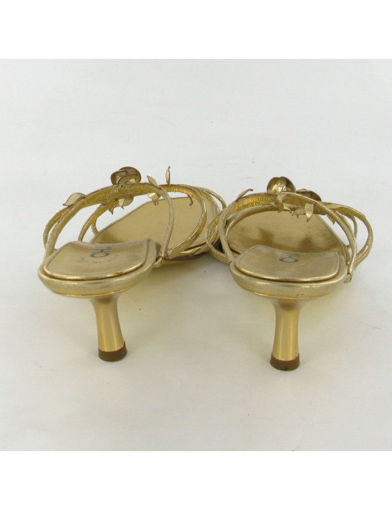 Sandales CHANEL T36 vintage en cuir doré
