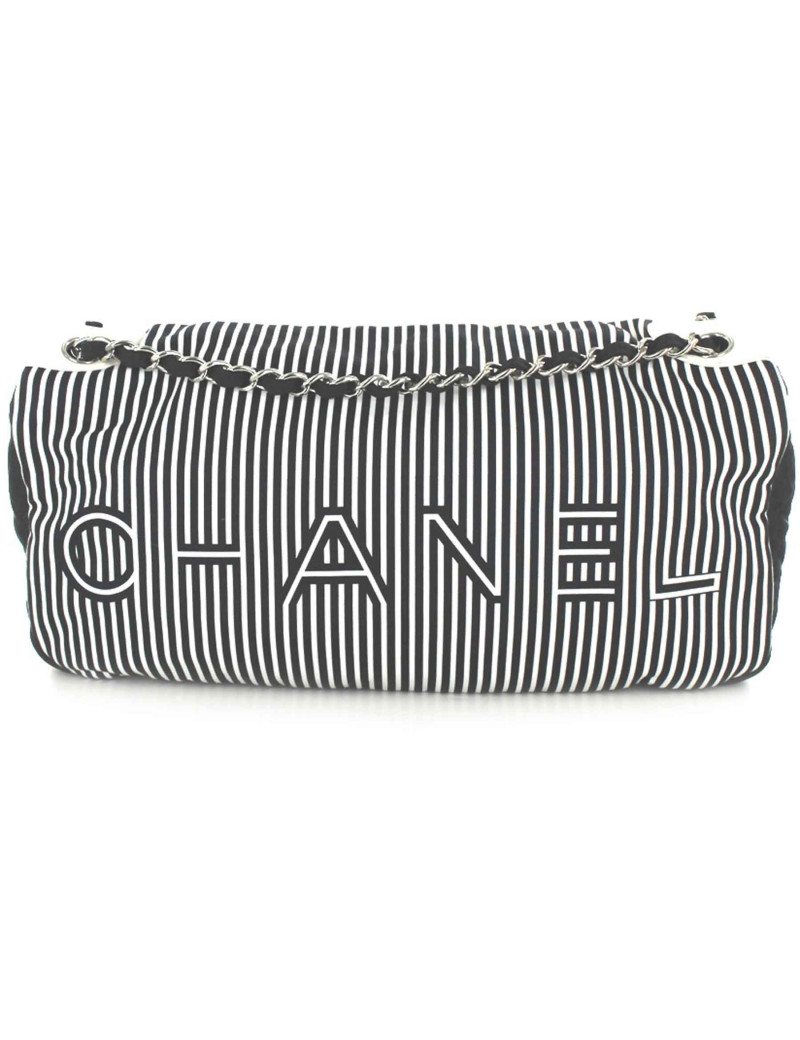 Sac CHANEL en toile rayures blanches et bleues