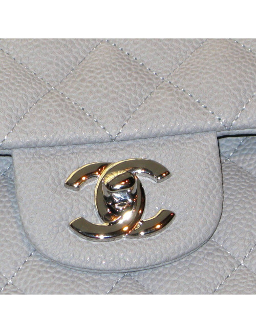 Sac CHANEL timeless en cuir grainé gris pâle