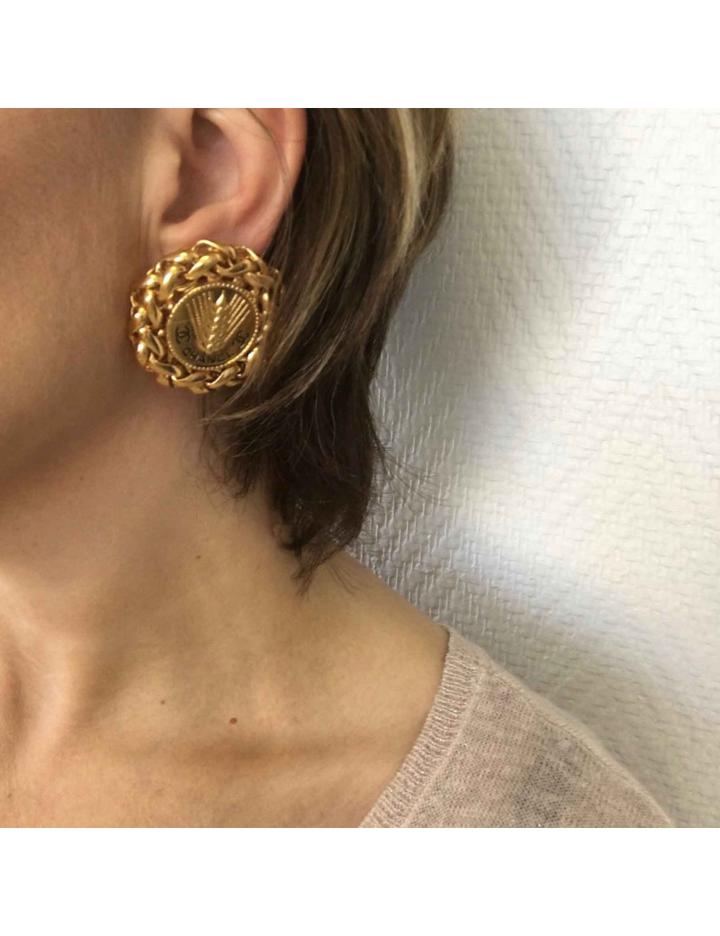 Boucles d'oreille clips CHANEL "épi de blé" en métal doré