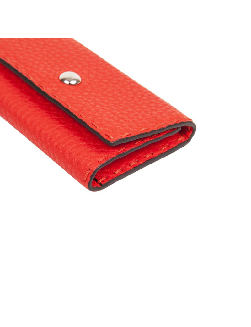 Porte clefs FENDI cuir grainé rouge 