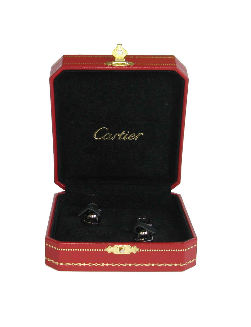 Boutons de manchette CARTIER  en argent massif