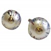 Boucles d'oreille clips CHANEL collection Graffiti perles nacrées et CC 