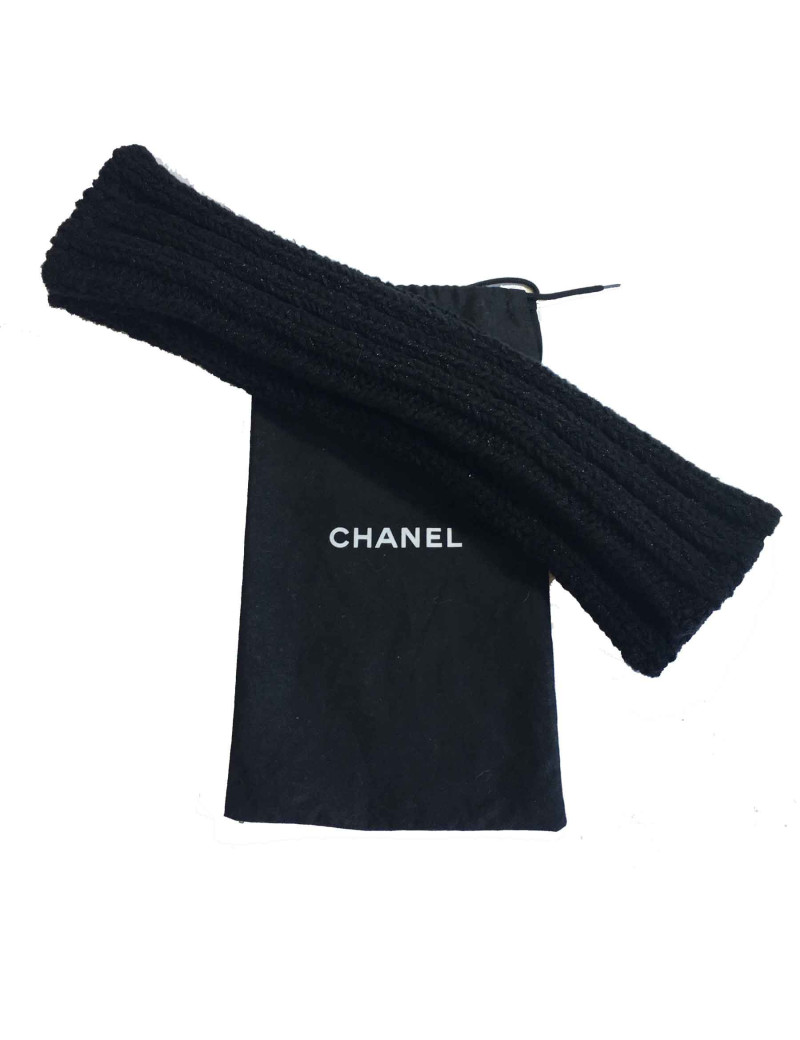 CHANEL Size 2 long knitted mittens in black cotton, cashmere and silk and silver threads 