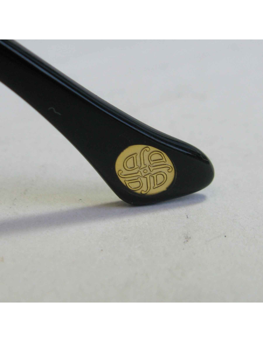 Lunettes de soleil JOHN DALIA rondes en acétate noir