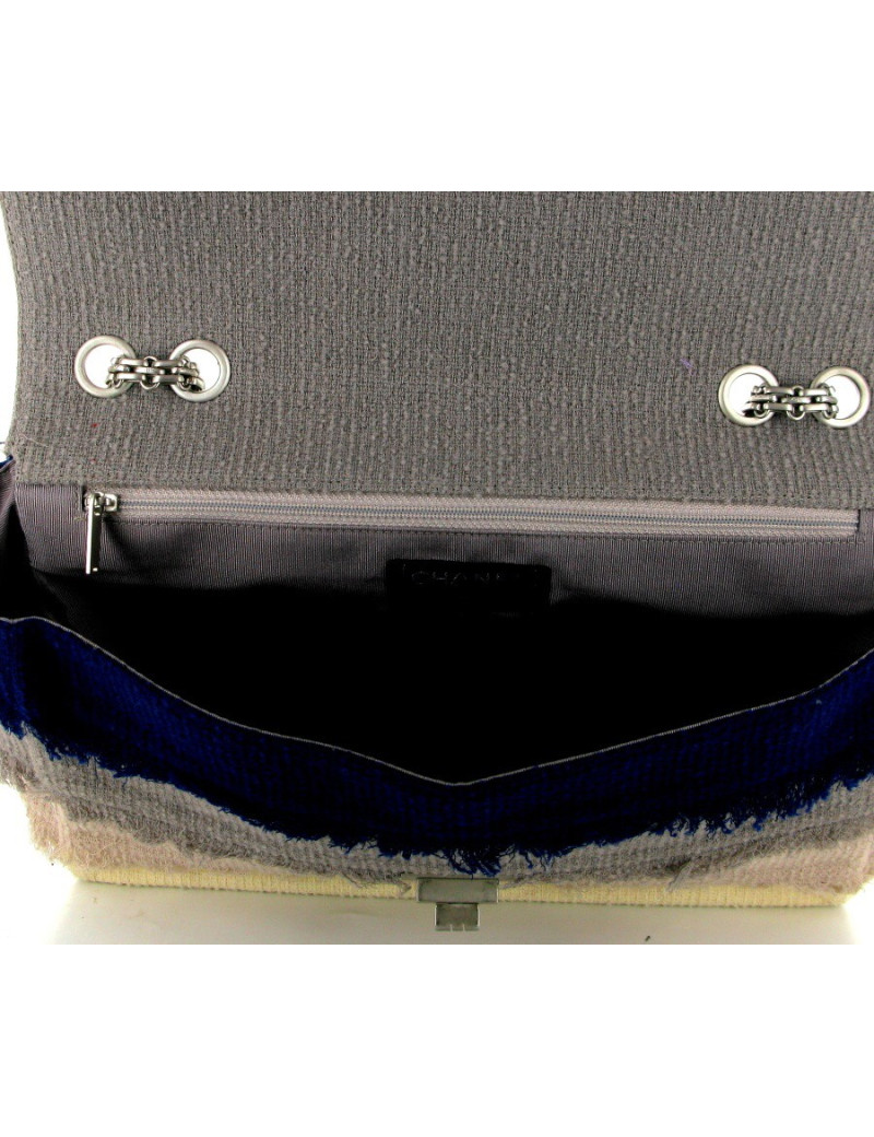 Sac CHANEL en tissu bleu-gris-beige fermoir 255