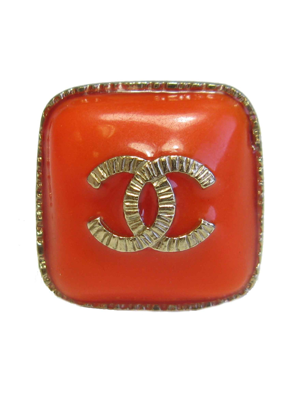 Bague CHANEL T51 en métal doré et cabochon corail
