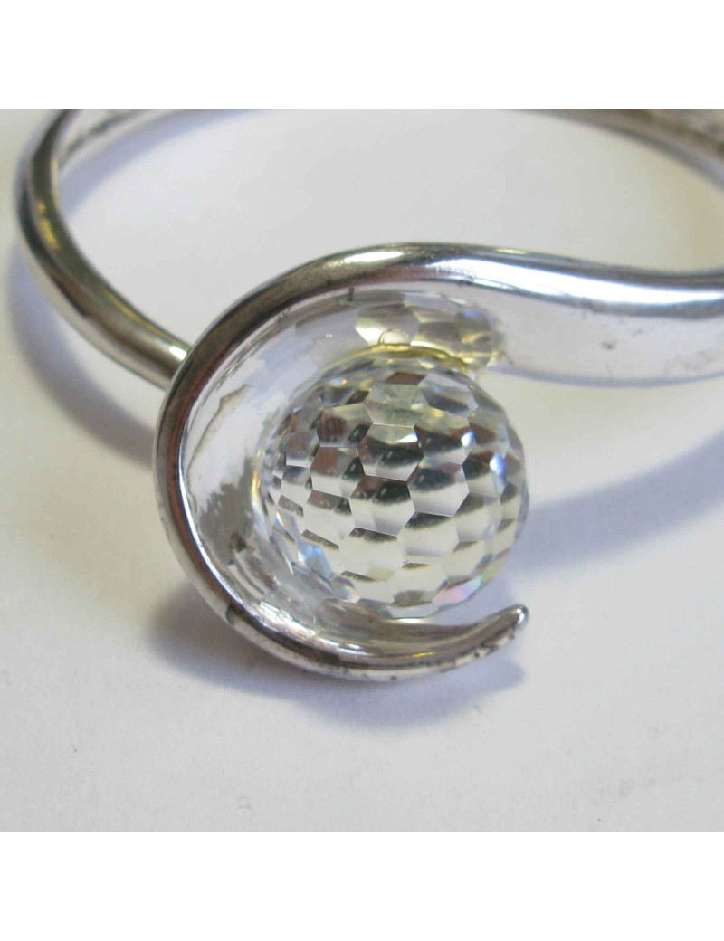 Unsigned Silver metal bracelet with swarovski faceted ball