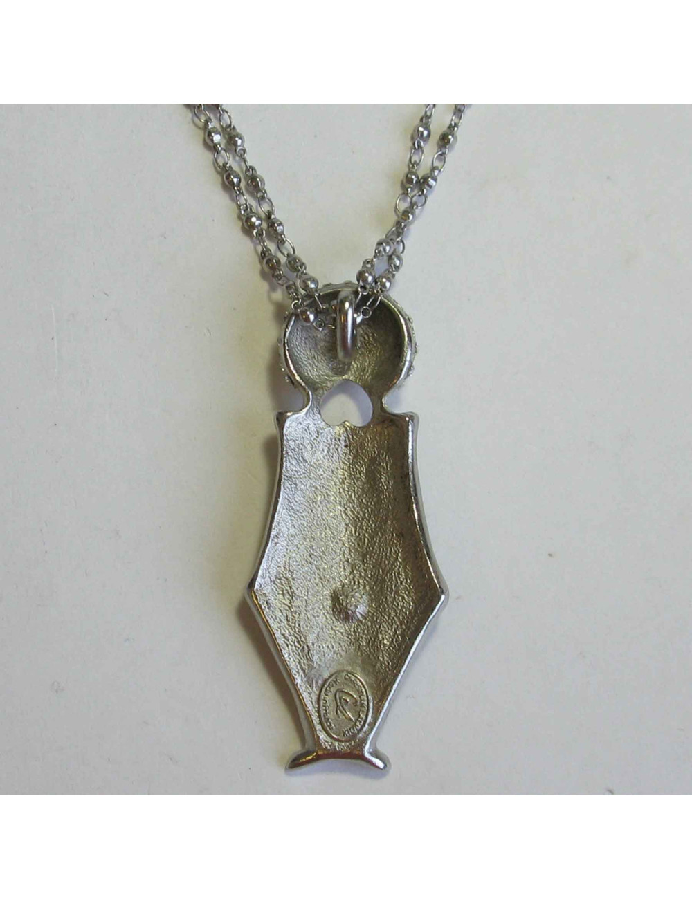 Collier CHRISTIAN LACROIX en métal argenté pendentif serti de brillant et perles noires