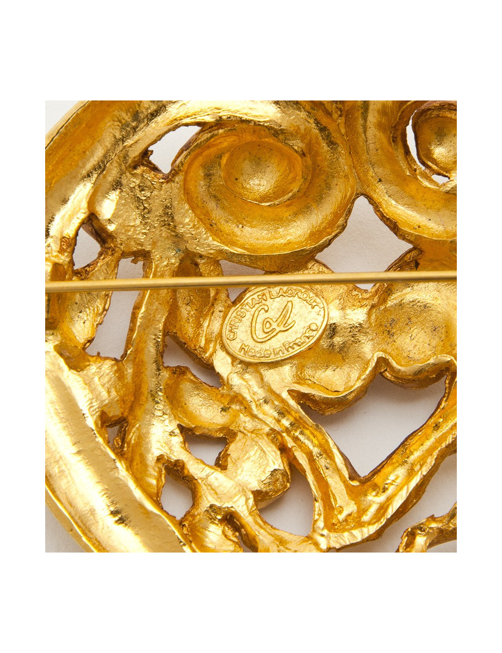 CHRISTIAN LACROIX  vintage heart brooch in gilded metal and Swarovski brilliant