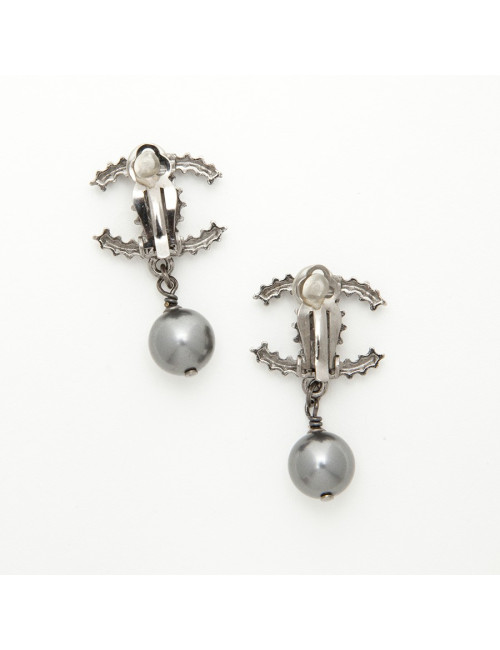 Boucles d'oreille  clous CHANEL