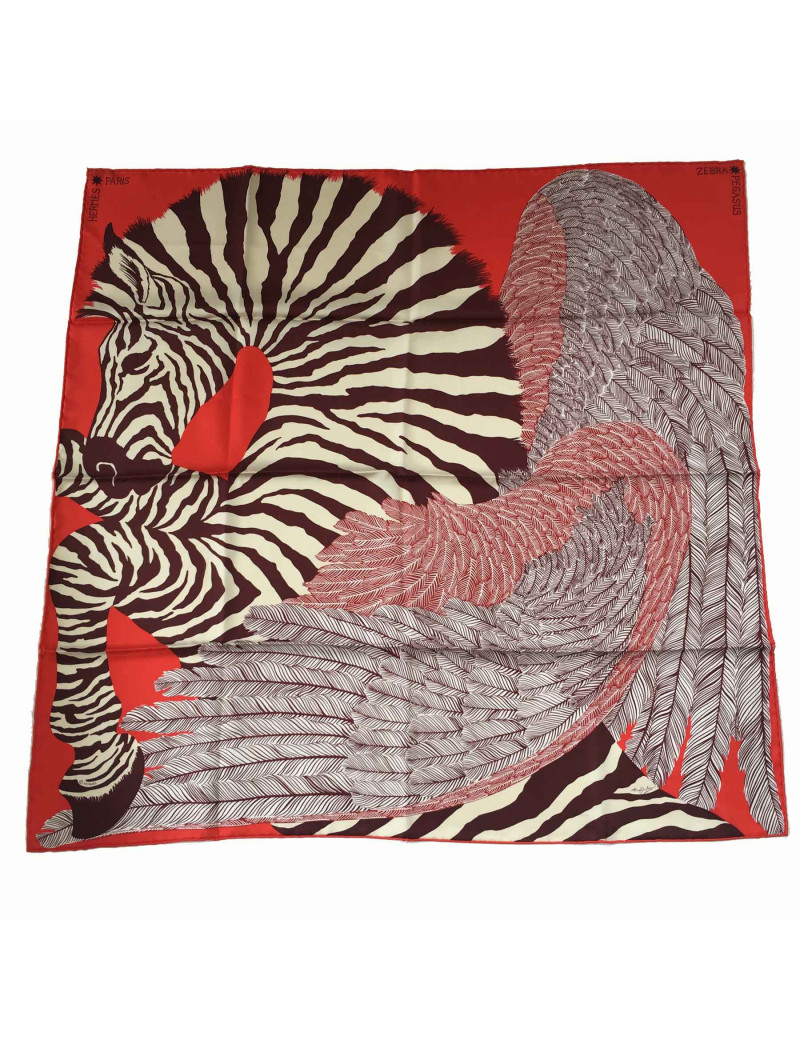 Carré HERMES "ZEBRA PEGASUS" en soie rouge, violet et beige