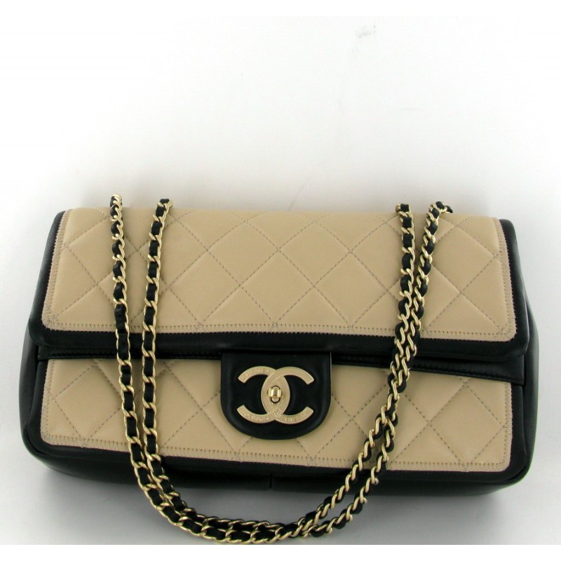 Collector's timeless two-tone black and beige CHANEL bag - VALOIS VINTAGE  PARIS