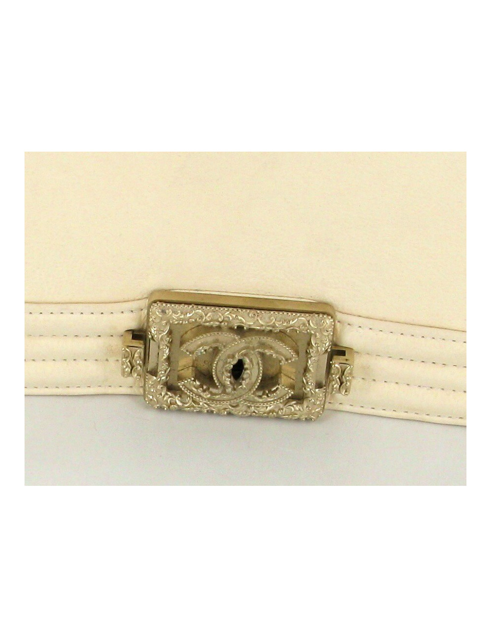 Sac bijoux CHANEL Couture boy couleur écrue