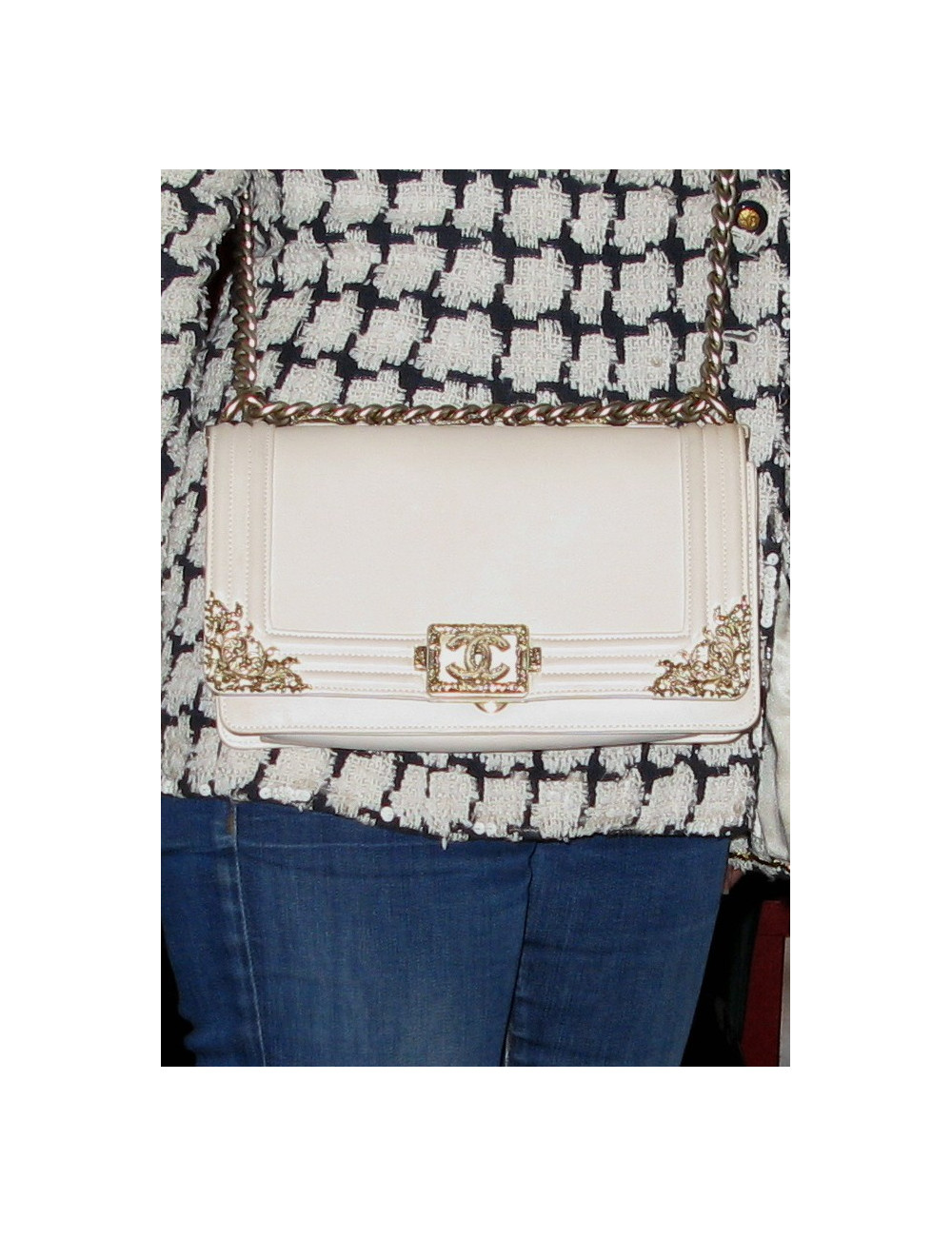 Sac bijoux CHANEL Couture boy couleur écrue