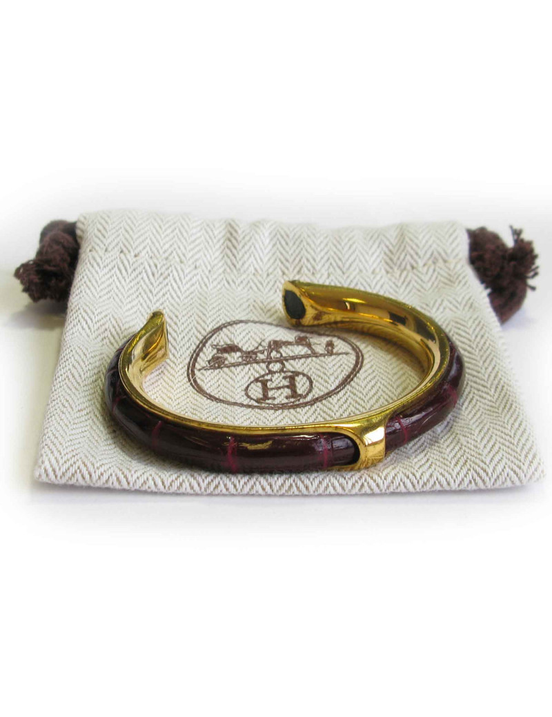 Bracelet HERMES plaqué or et croco rouge H Vintage