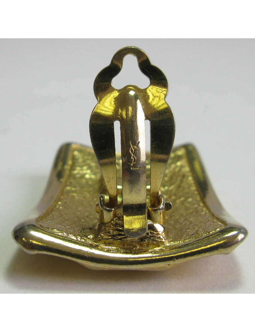 Boucles d'oreilles clips YVES SAINT LAURENT en métal doré