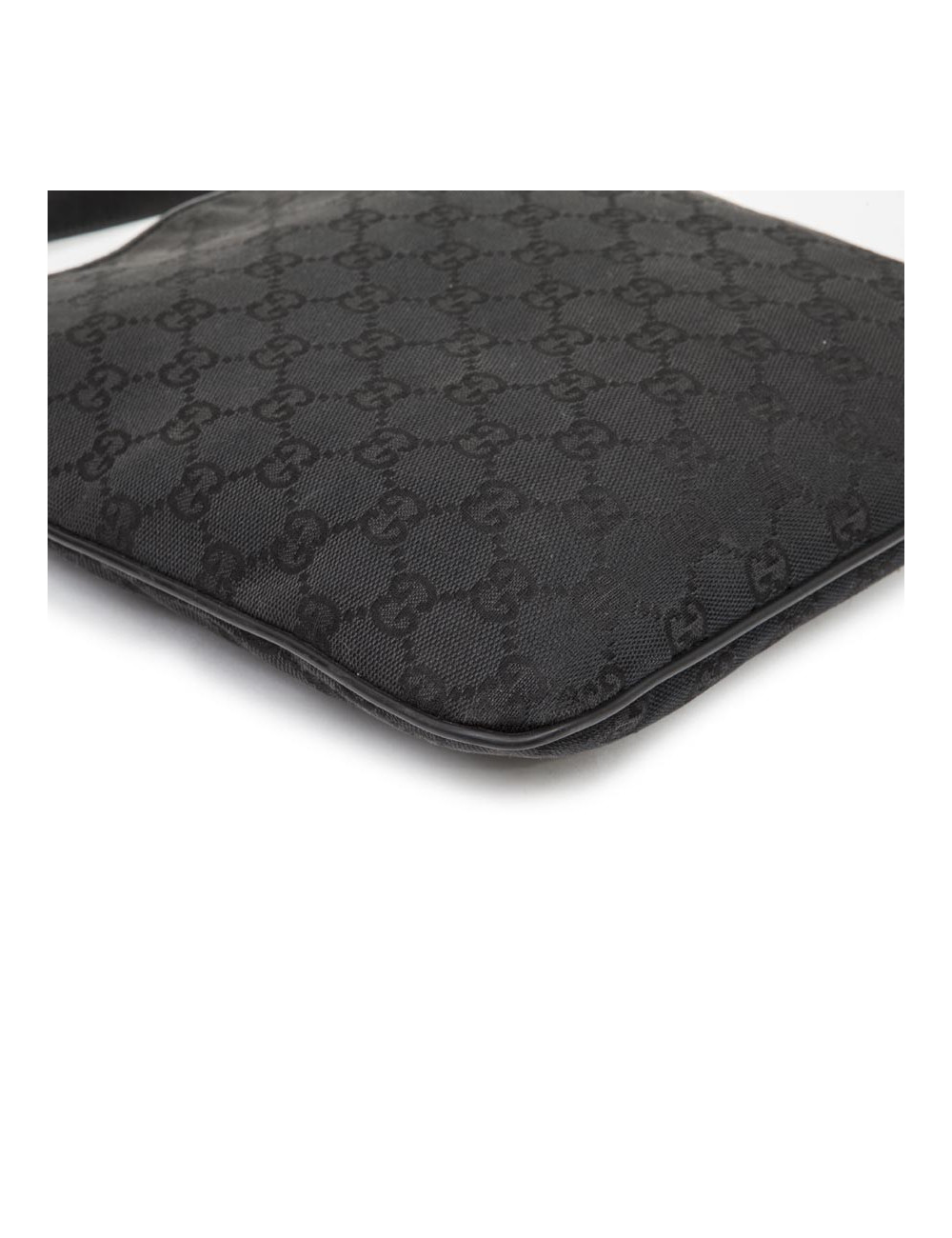 Petit sac  GUCCI en toile noire monogram