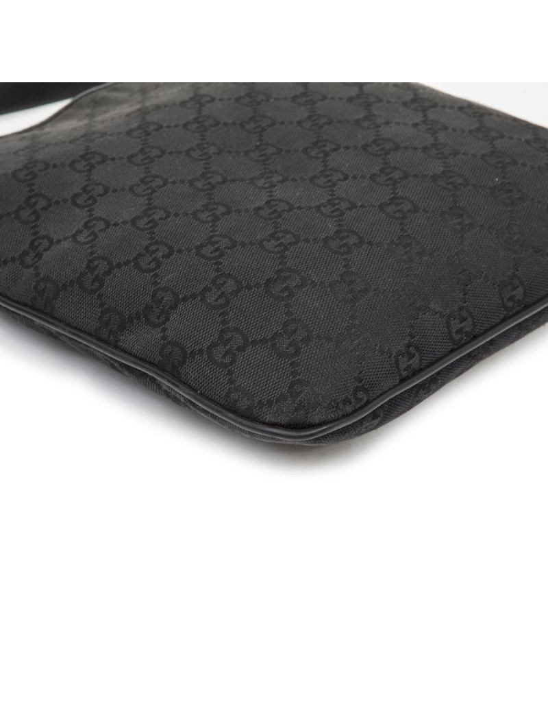 Petit sac  GUCCI en toile noire monogram