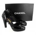 Pumps CHANEL T37.5 leather varnish black and smooth leather