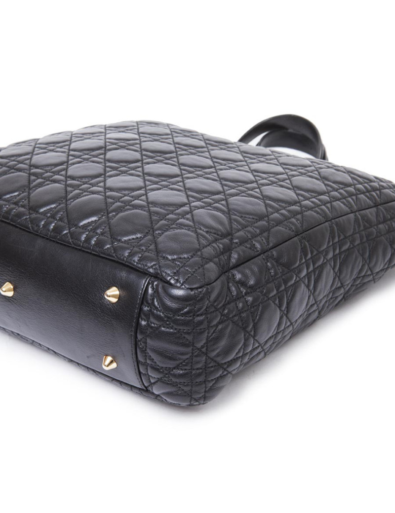 Sac cabas DIOR en cuir matelassé noir