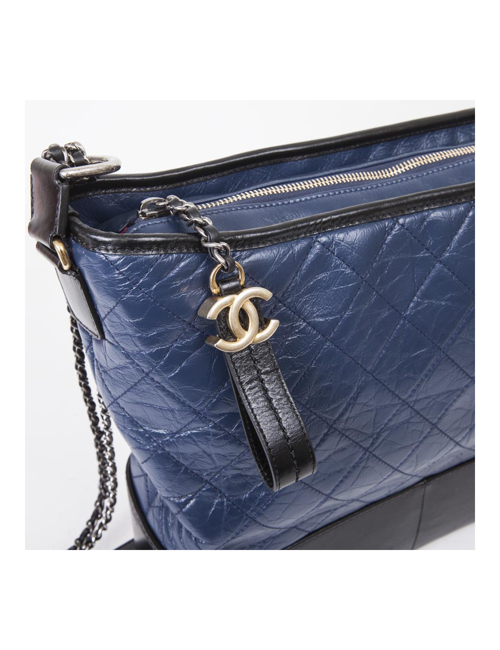 Sac CHANEL Gabrielle bicolore bleu nuit et noir