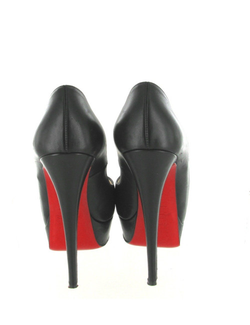 Escarpins LOUBOUTIN T37 en cuir noir