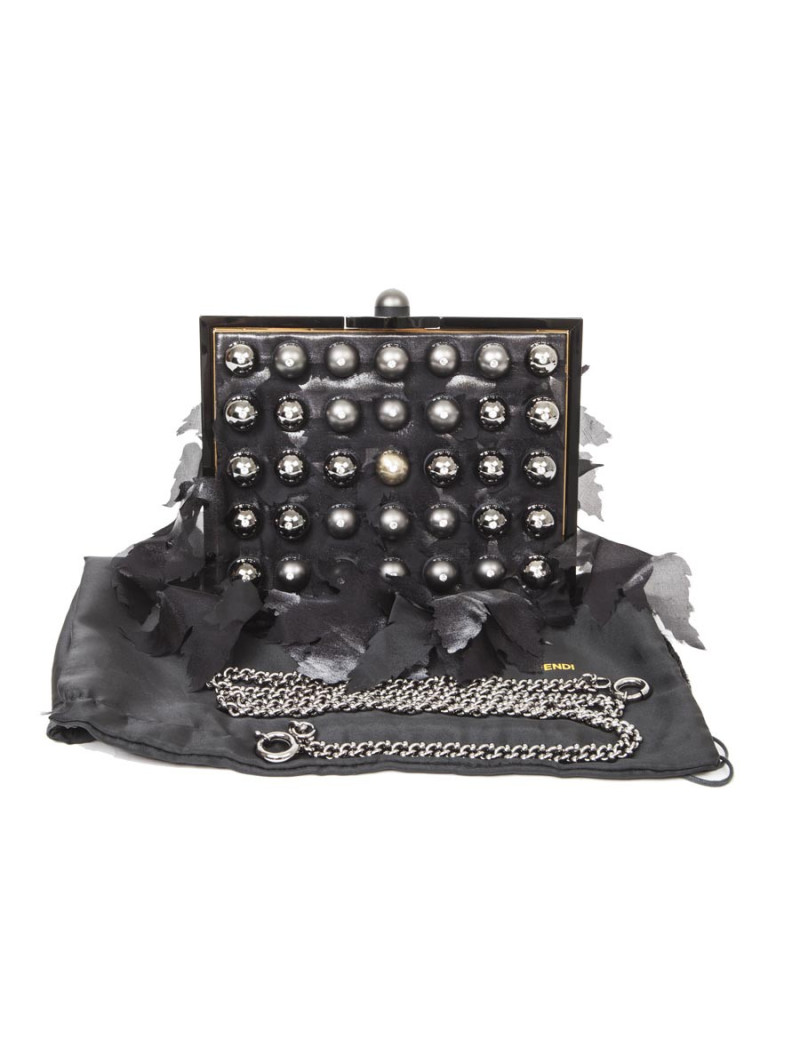 Sac FENDI boules métal noir et argent et pétales en soie 