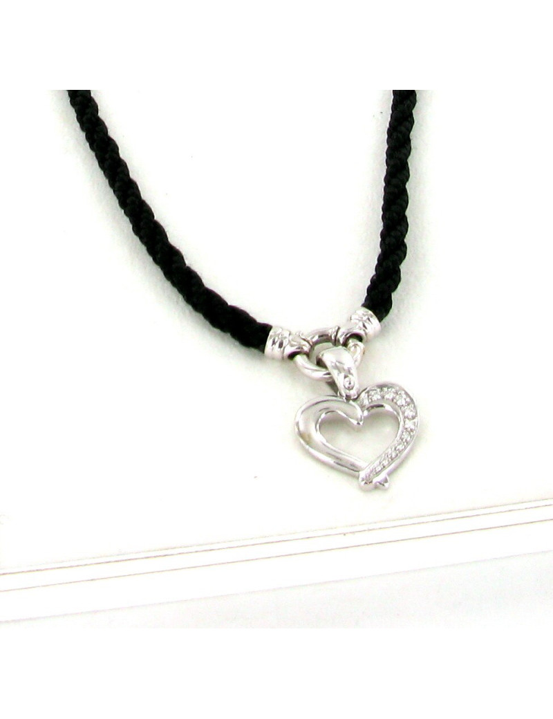 Ra de cou, cordon noir et cœur en or blanc serti de diamants