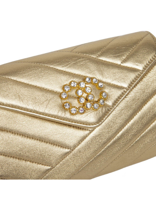 CHANEL vintage evening clutch in gold quilted leather