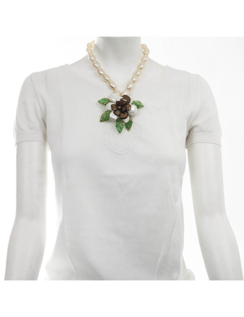 Collier MARGUERITE DE VALOIS camélia bicolore