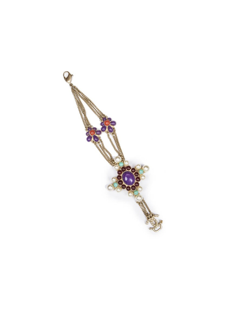 CHANEL Bracelet in Gilded Metal with Pearl and Multicolored Enamel 