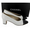 Shoes CHANEL T38 black and white