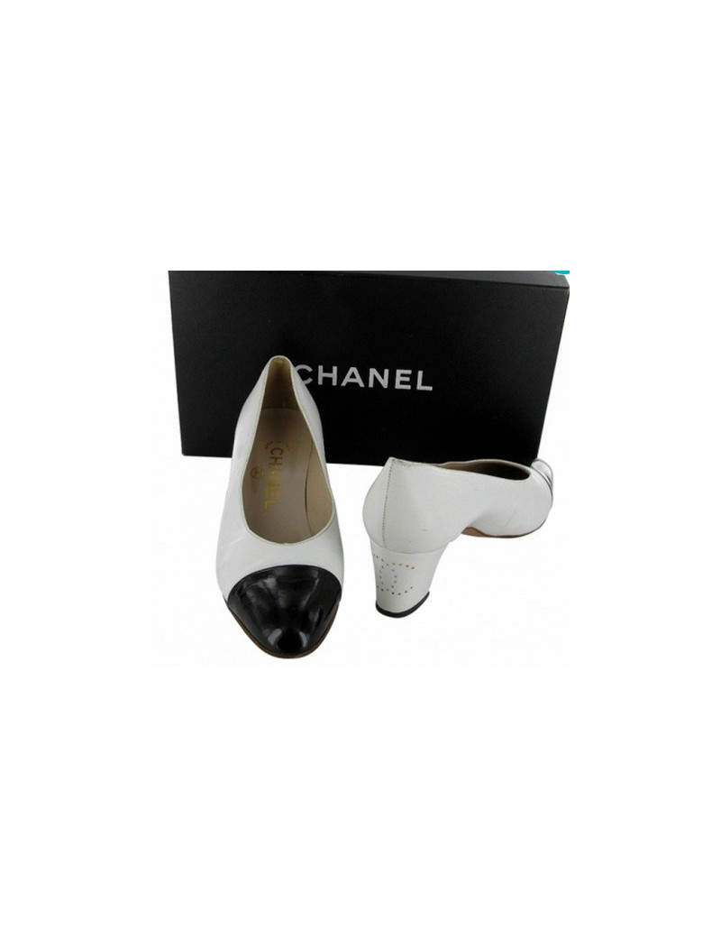 Escarpins CHANEL T36 noir et blanc