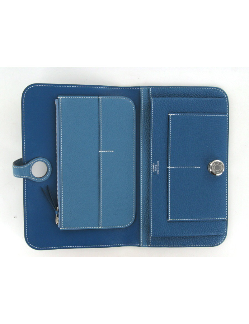 Portefeuille HERMES dogon couleur bleu de galice et bleu jean