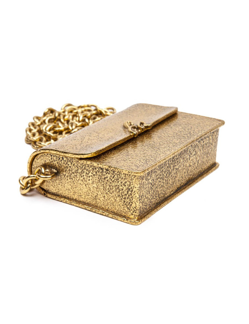 Minaudière CHRISTIAN LACROIX  en métal martlé doré Collector