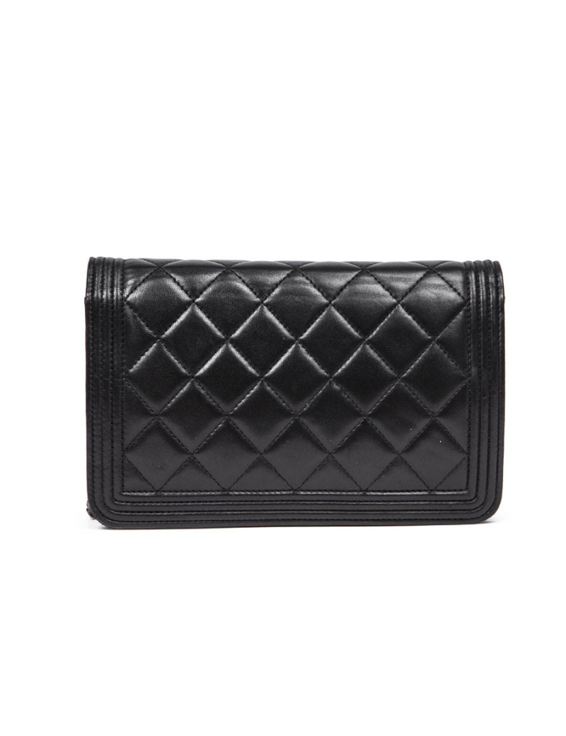 mini sac CHANEL en cuir d'agneau noir