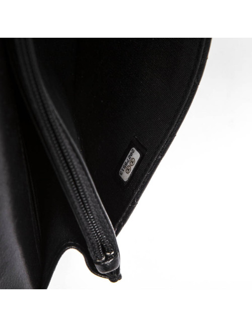 Mini sac CHANEL en cuir d'agneau noir fermoir "boy"