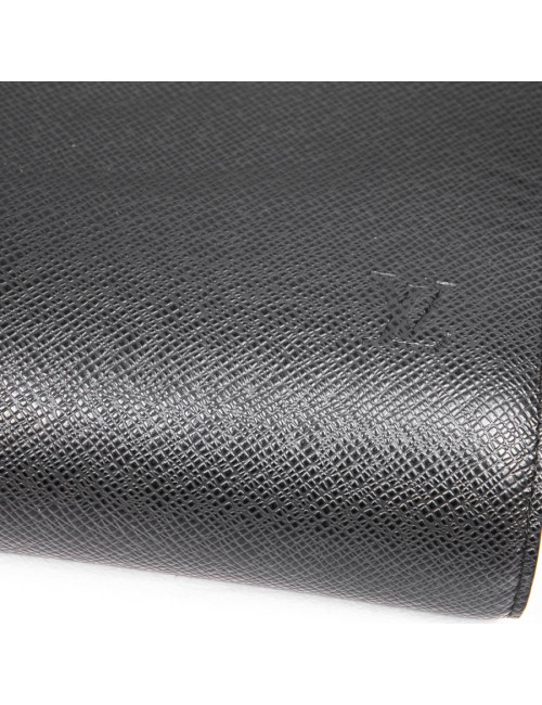 LOUIS VUITTON travel pouch in brown taiga leather