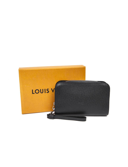 LOUIS VUITTON travel pouch in brown taiga leather