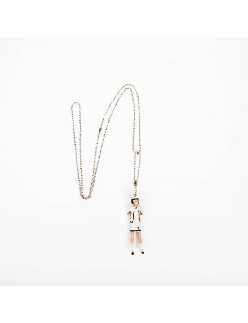 Collier CHANEL et son livret 