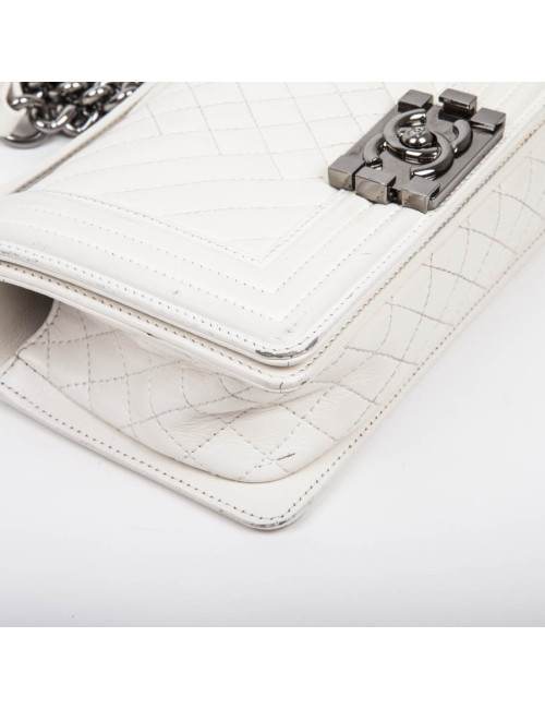 CHANEL 'Boy' flap bag in white quilted leather