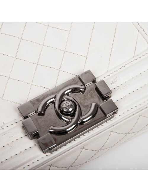 CHANEL 'Boy' flap bag in white quilted leather