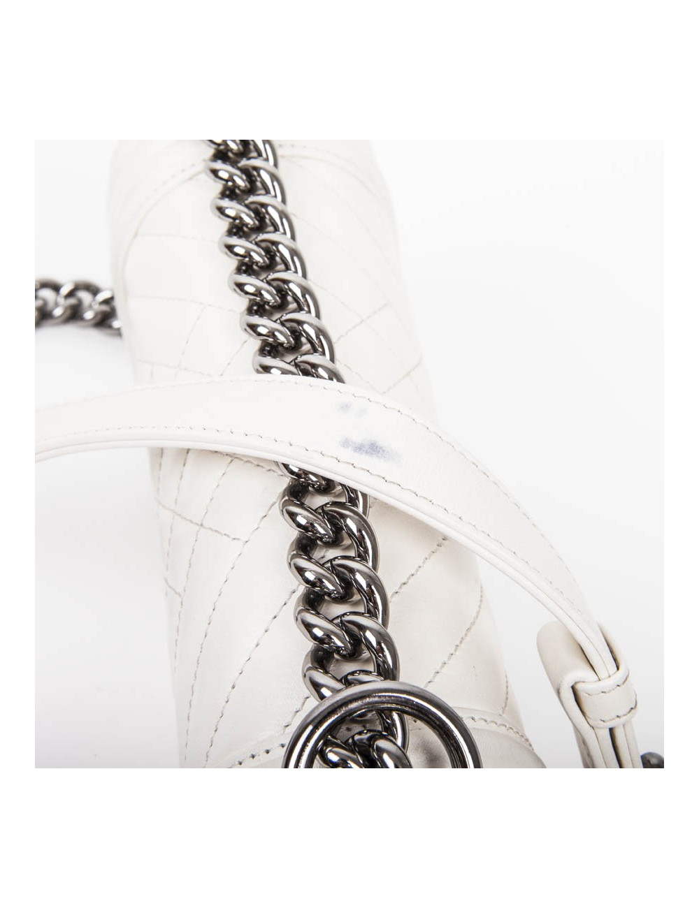 CHANEL 'Boy' flap bag in white quilted leather
