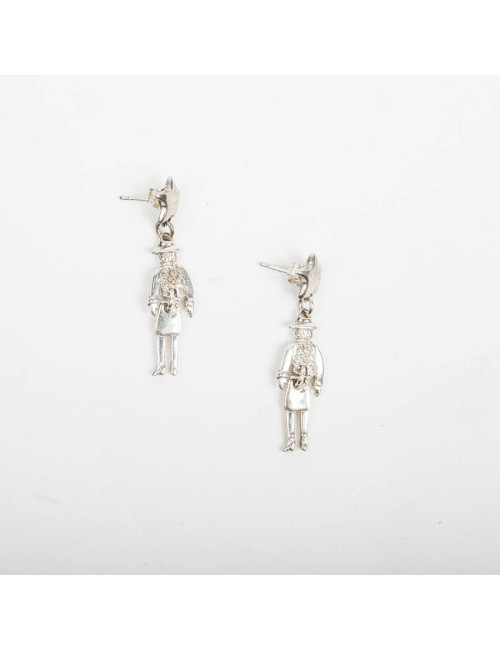 Boucles d'oreille clous CHANEL Coco articulée