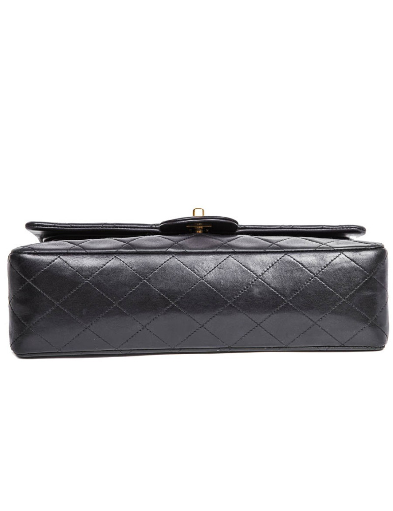 Sac timeless CHANEL en cuir d'agneau noir 