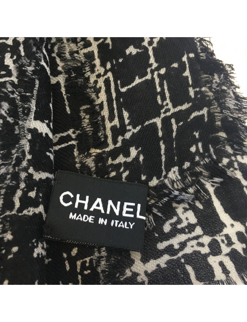 CHANEL Shawl in Gray and Black Cashmere and Silk