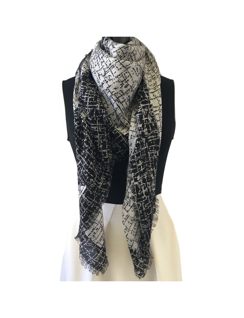 CHANEL Shawl in Gray and Black Cashmere and Silk