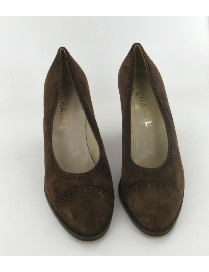 Escarpins CHANEL T 38 en daim marron foncé