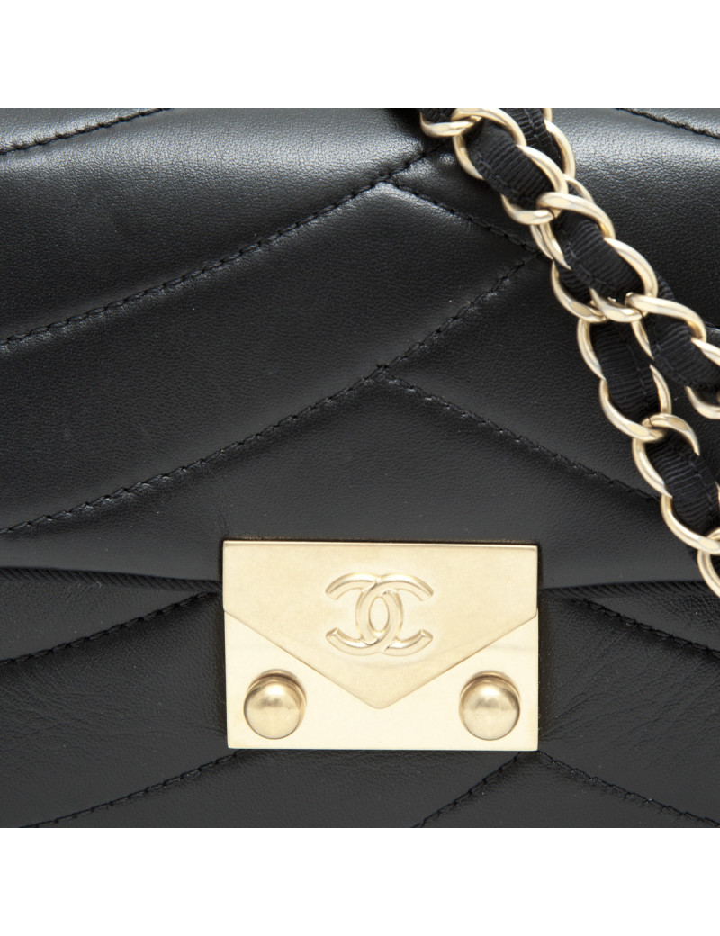 Sac CHANEL cuir d'agneau noir